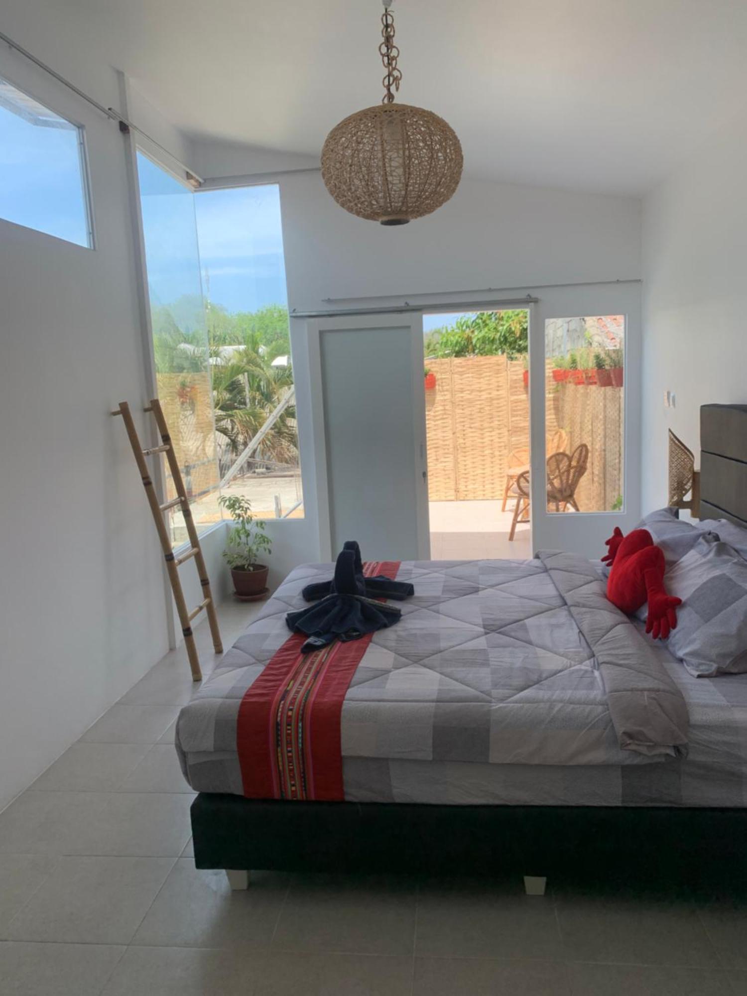 Gili Davidoff Upstairs Budget And Deluxe غيلي تراوانغان المظهر الخارجي الصورة